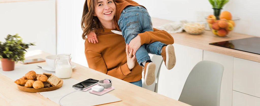 Cell Phone Wireless Charger - 3-in-1 Travel Charging Station for Multiple Devices, Portable Foldable Magnetic Charging Pad